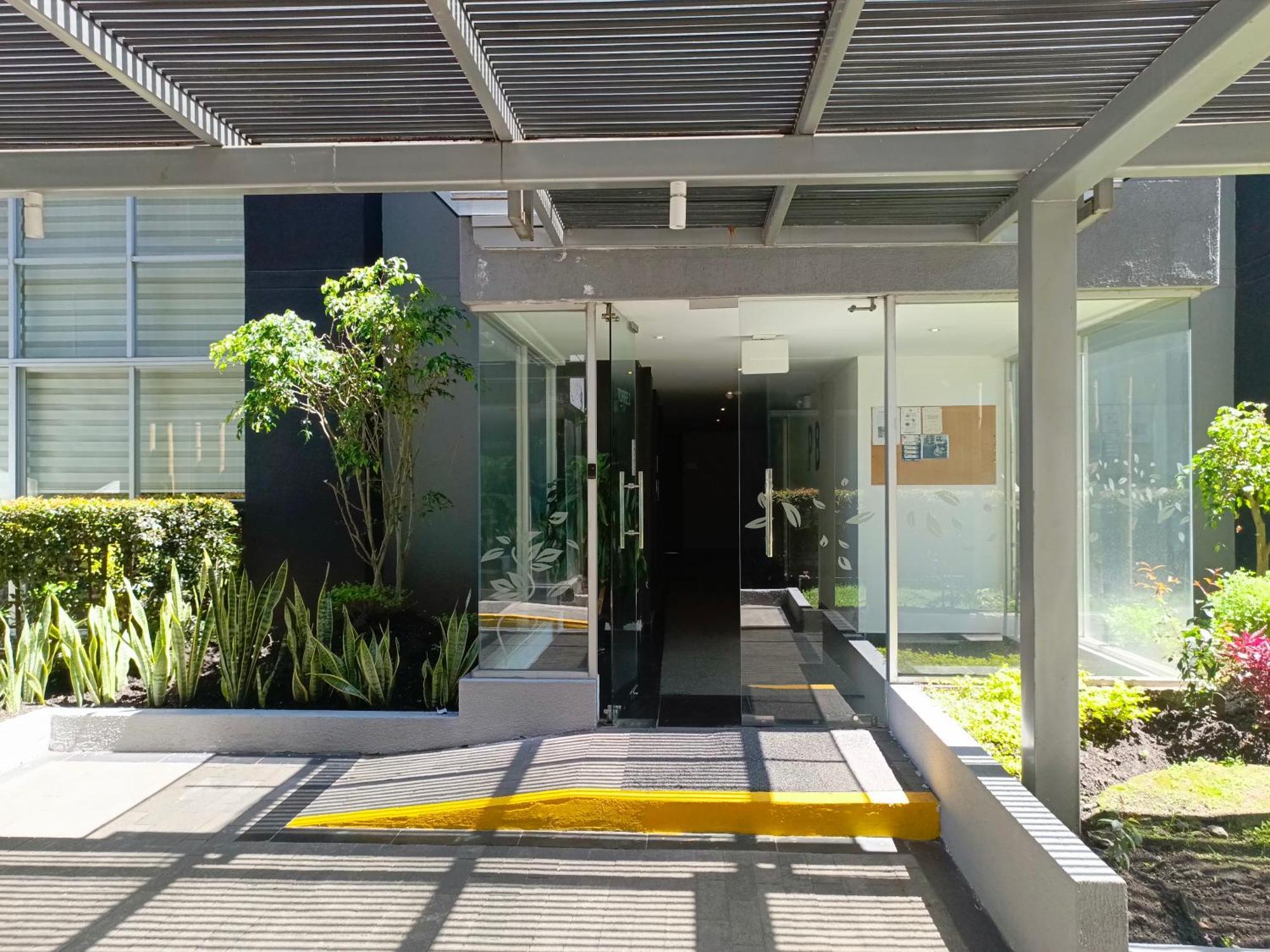 Downtown Quito - Balcony - Gym - Parking - 7Thfloor Lägenhet Exteriör bild